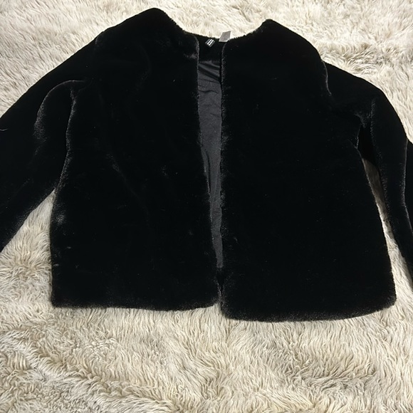 Jackets & Blazers - Faux fur black coat. Too small doesn’t fit me.